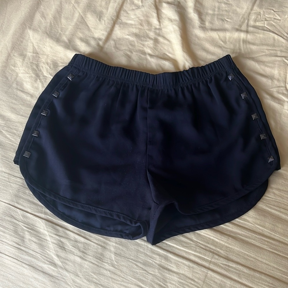 Women's Black rivet Shorts in size small